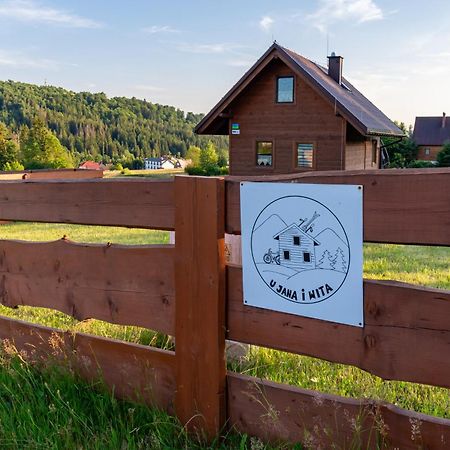 U Jana I Wita Villa Истебна Екстериор снимка